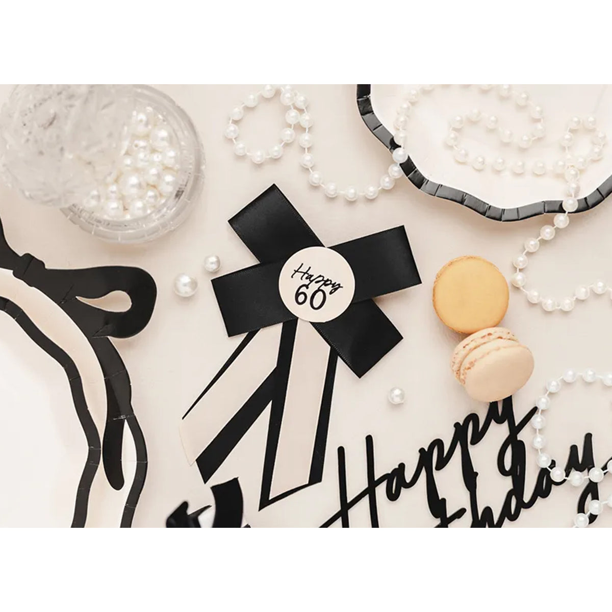 1 Ansteckrosette - 60th Birthday cream-black