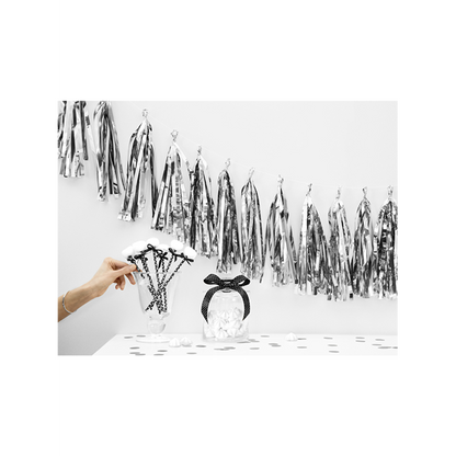 1 Tasselgirlande - 1,5m - Silber